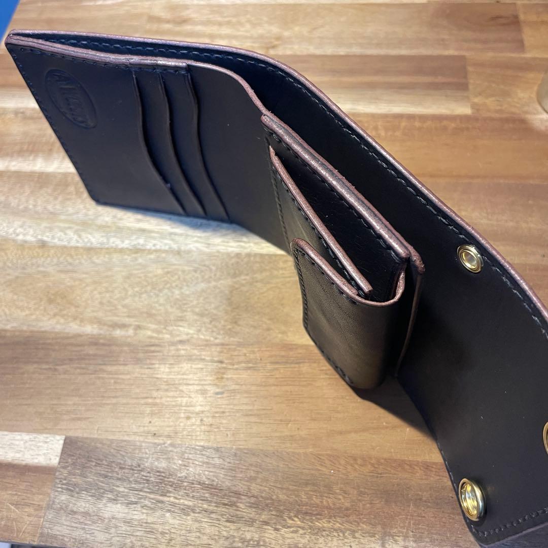 ショートトラッカーウォレット　栃木レザー　オイルレザー　茶芯　丘染めブラック
