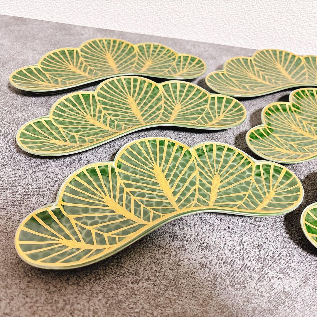 coccoご依頼品　有田焼　幸楽窯　錦金松葉形前菜皿　茶緑金　6点セット
