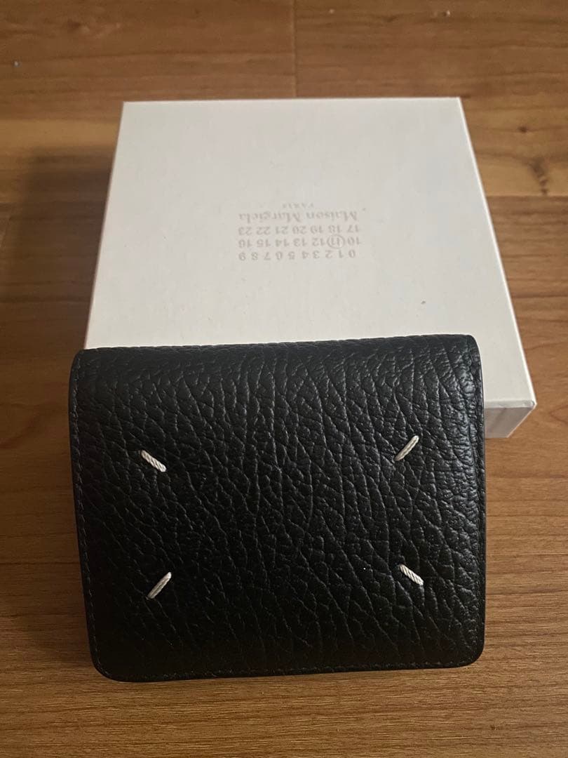 マルジェラ折り財布