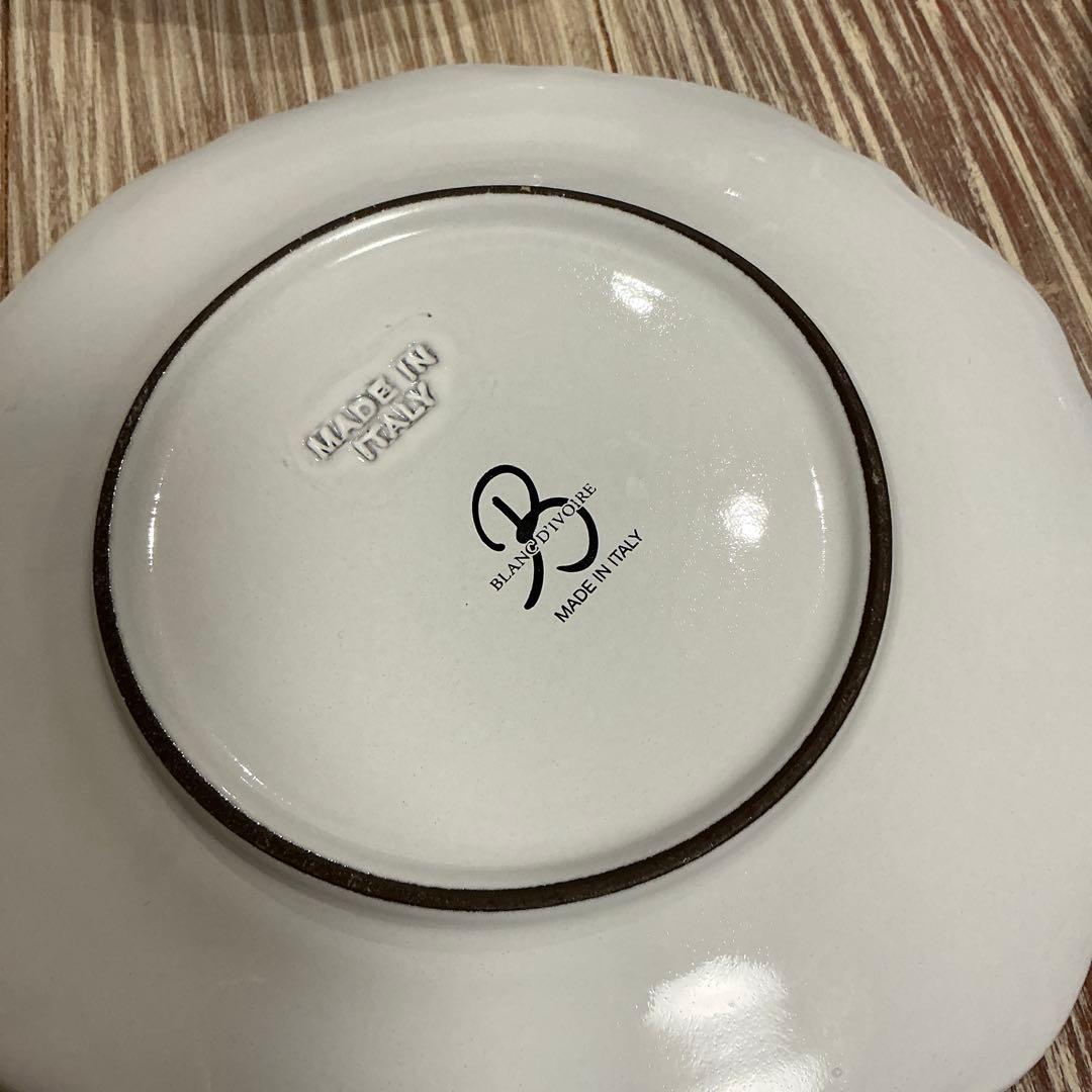 美品　ブランディボワール　白ホワイトプレート皿4枚セット　サラグレース