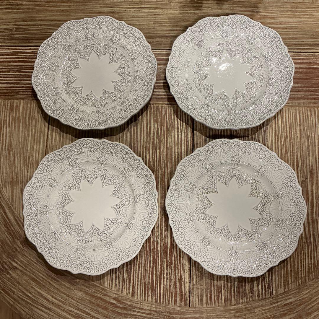 美品　ブランディボワール　白ホワイトプレート皿4枚セット　サラグレース
