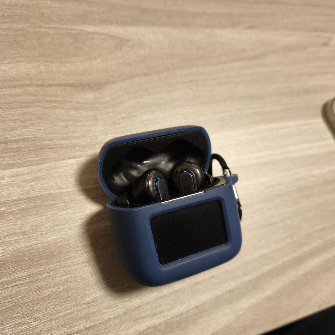 【美品】JBL Tour Pro3 ワイヤレスイヤホン カバー付き