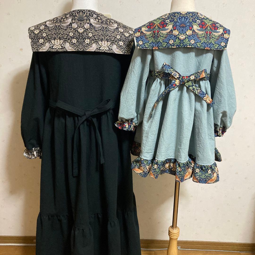 親子ワンピース　エプロンフリルワンピース