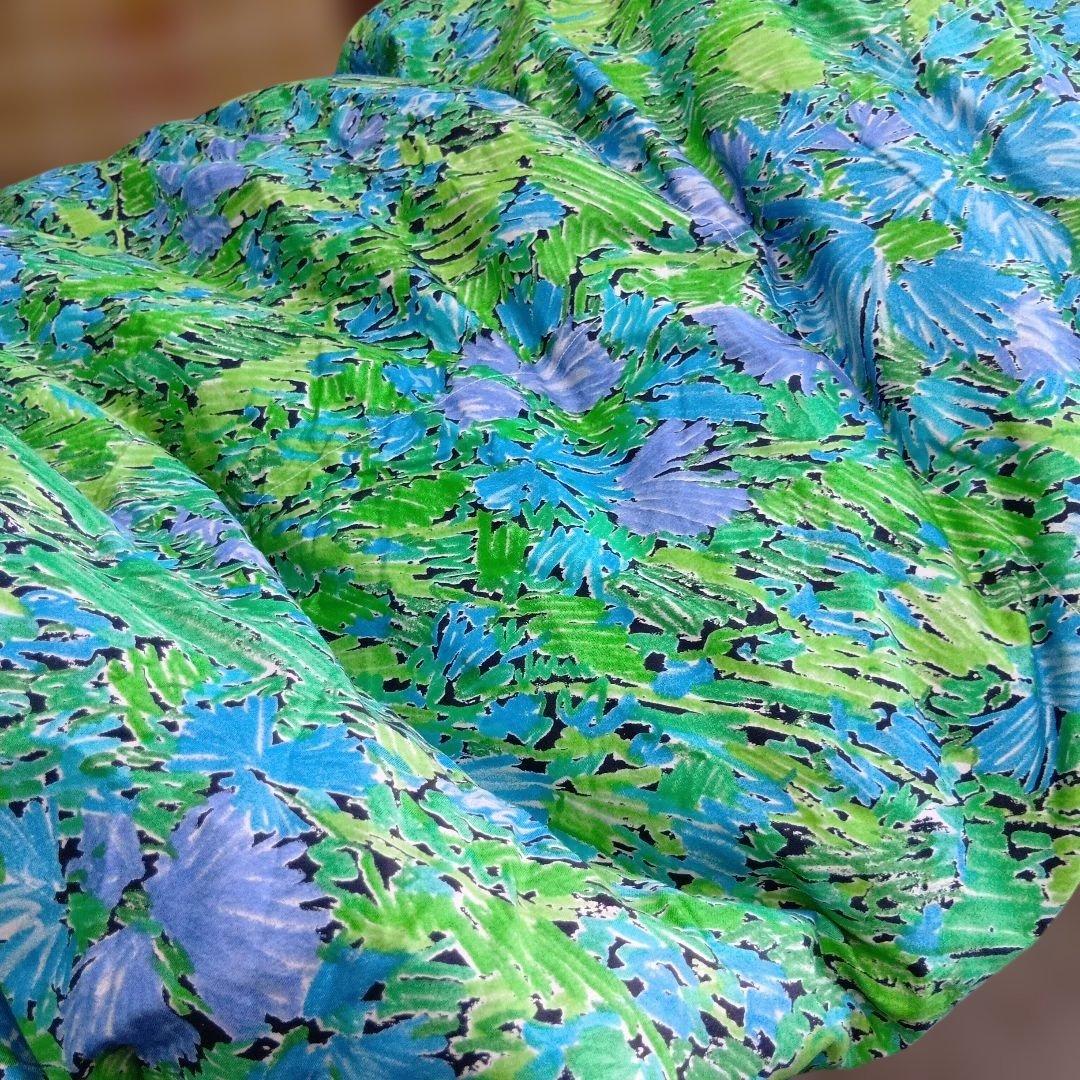 こたつ羽毛掛け布団 花柄 青緑　 200cm×200cm