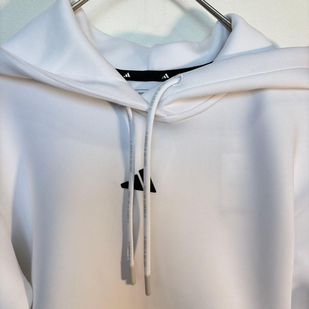 未使用adidas ダンボールニットフーディー　キルティングハーフパンツ