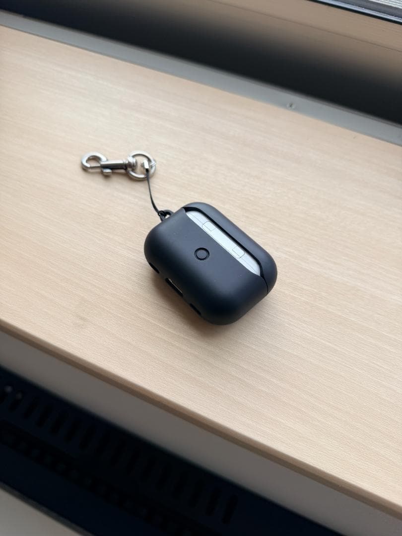 AirPods Pro 第2世代 USB-C【右耳は3ヶ月前に新品交換済】完動品