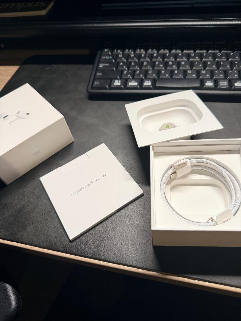 AirPods Pro 第2世代 USB-C【右耳は3ヶ月前に新品交換済】完動品
