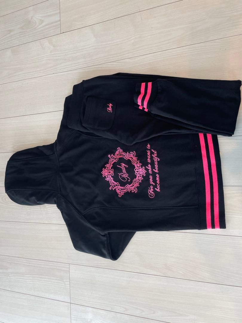 Rady ホテルシリーズ　セットアップ　ネオピンク