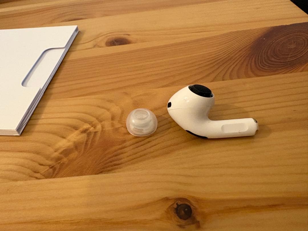 し*ー様 Apple AirPods Pro 第2世代 type-c、ケ－スなし
