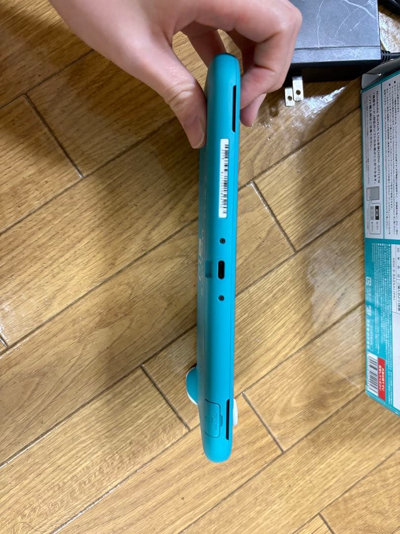 す*し様 Nintendo Switch Lite ターコイズ 本体