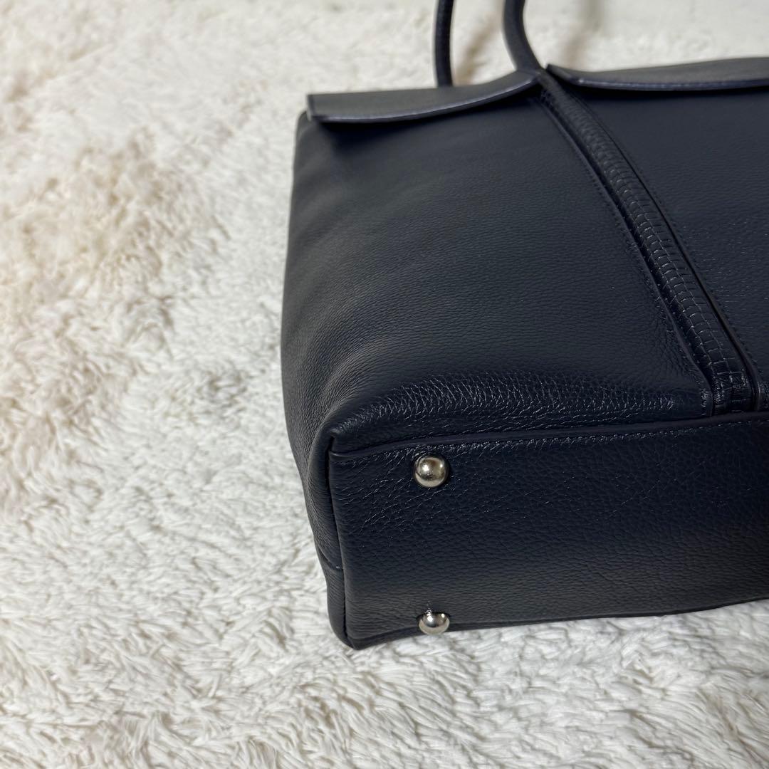 ⭐️ヤマハ⭐️　ペッレモルビダ　MH　ホーサー　ハンドバッグ　ネイビー　レザー