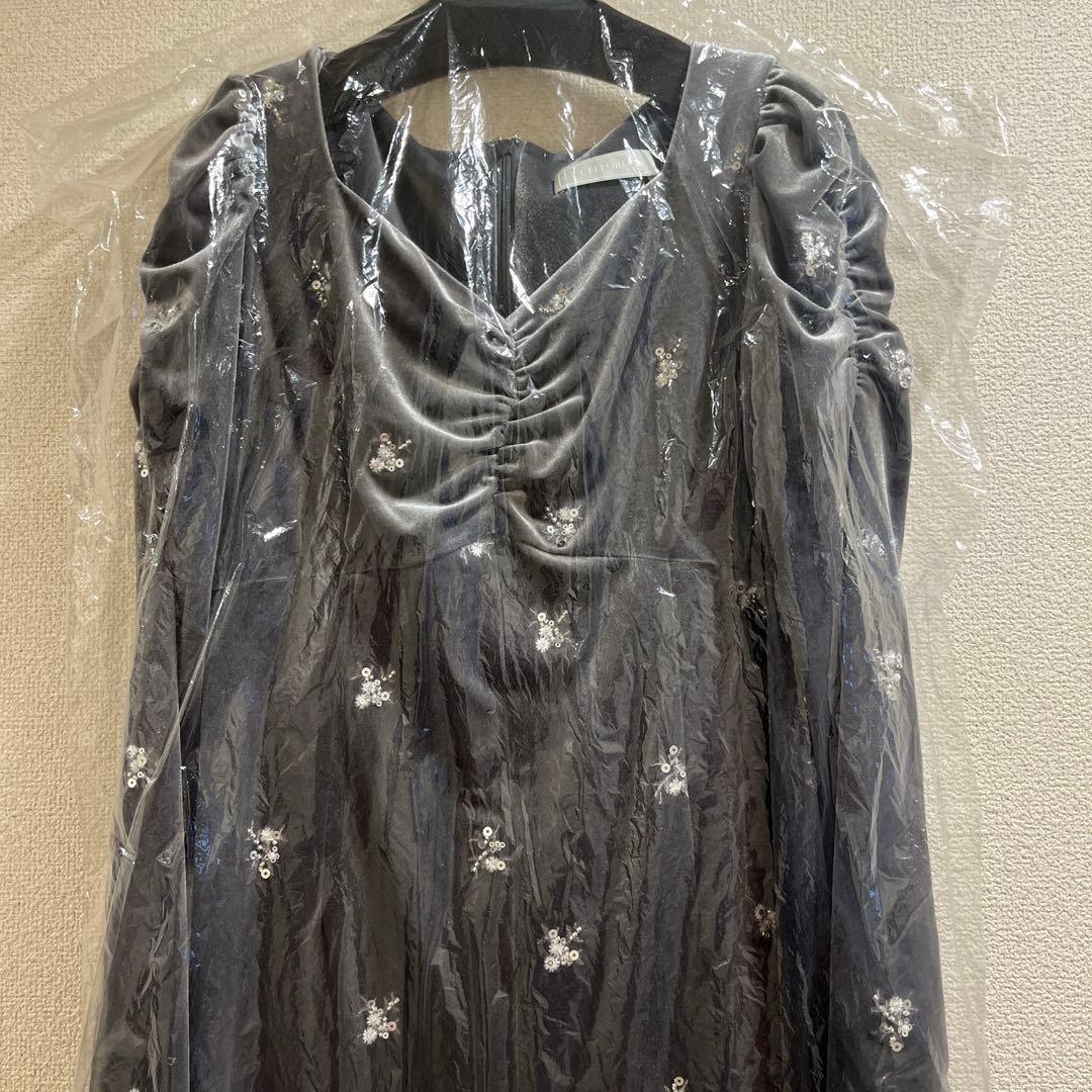 花柄刺繍ベロアワンピース celford タグ付き　新品　最終価格