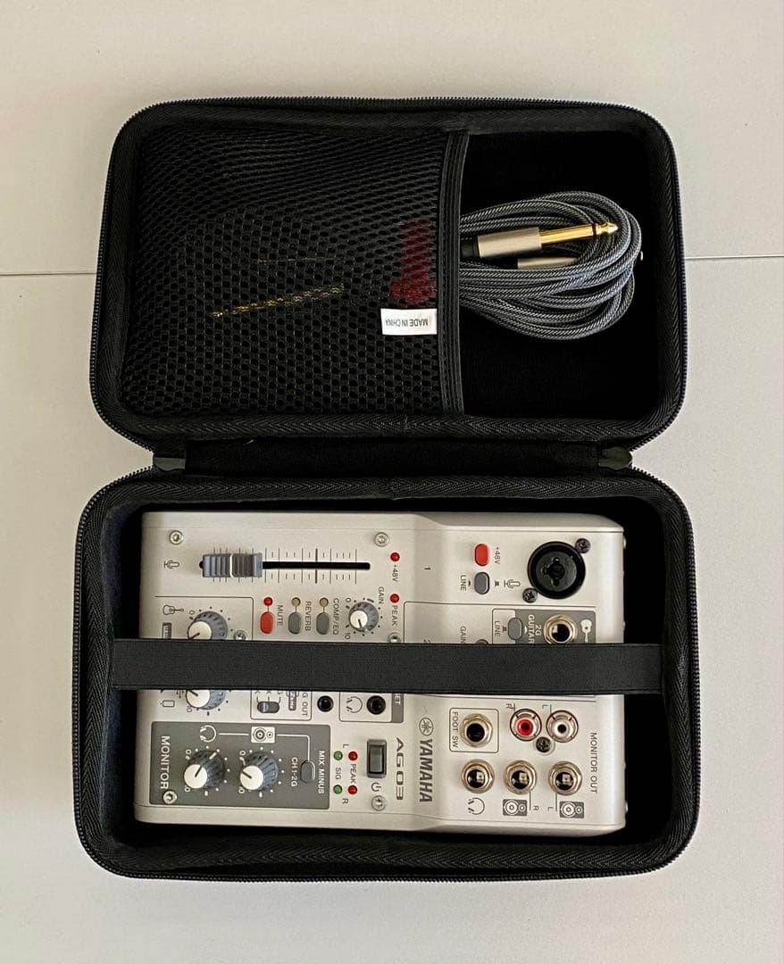 YAMAHA AG03 MK2 オーディオインターフェイス 本体と付属品