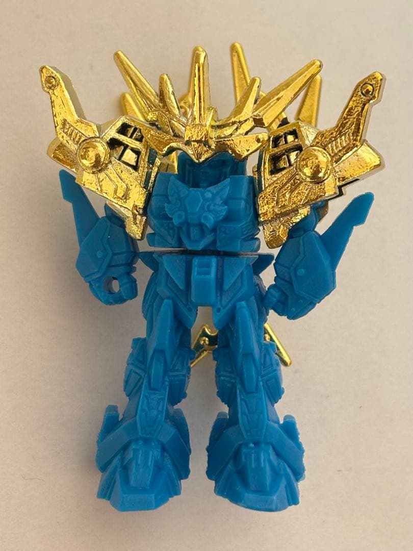 レトロ　SDガンダム ガン消し　フィギュア　青　金メッキ