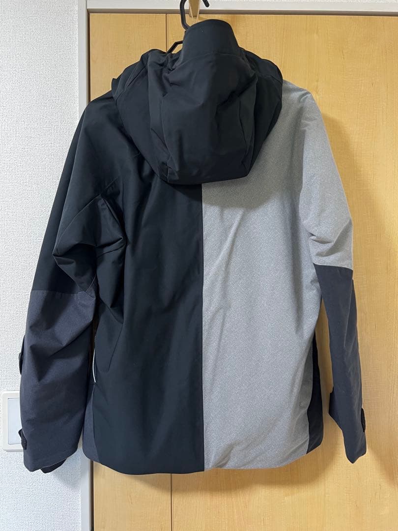 【極美品】DESCENTE S.I.O CONCEPT スノーウェア Lサイズ