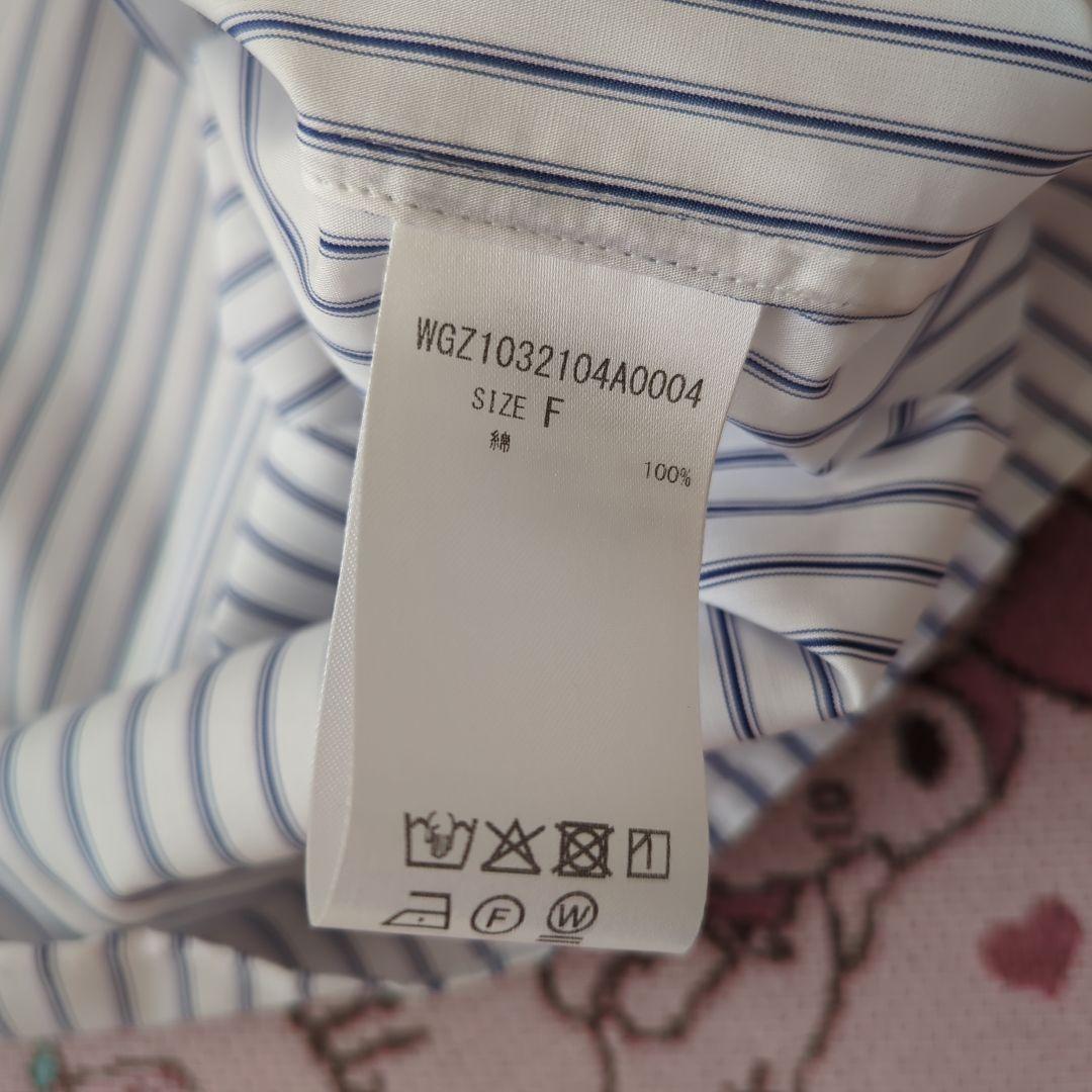 新品未使用タグ付き　人気カラー　2025 刺繍チュニックシャツ