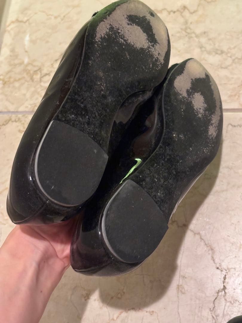 Ferragamo ブラック フラットシューズ 6 1/2