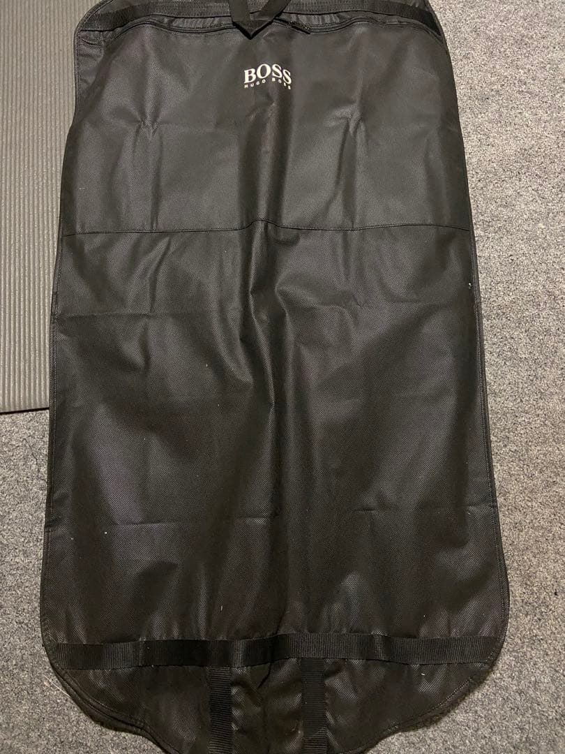 Hugo BOSS☆スーツ上質ヴァージンウールSブラックイタリア