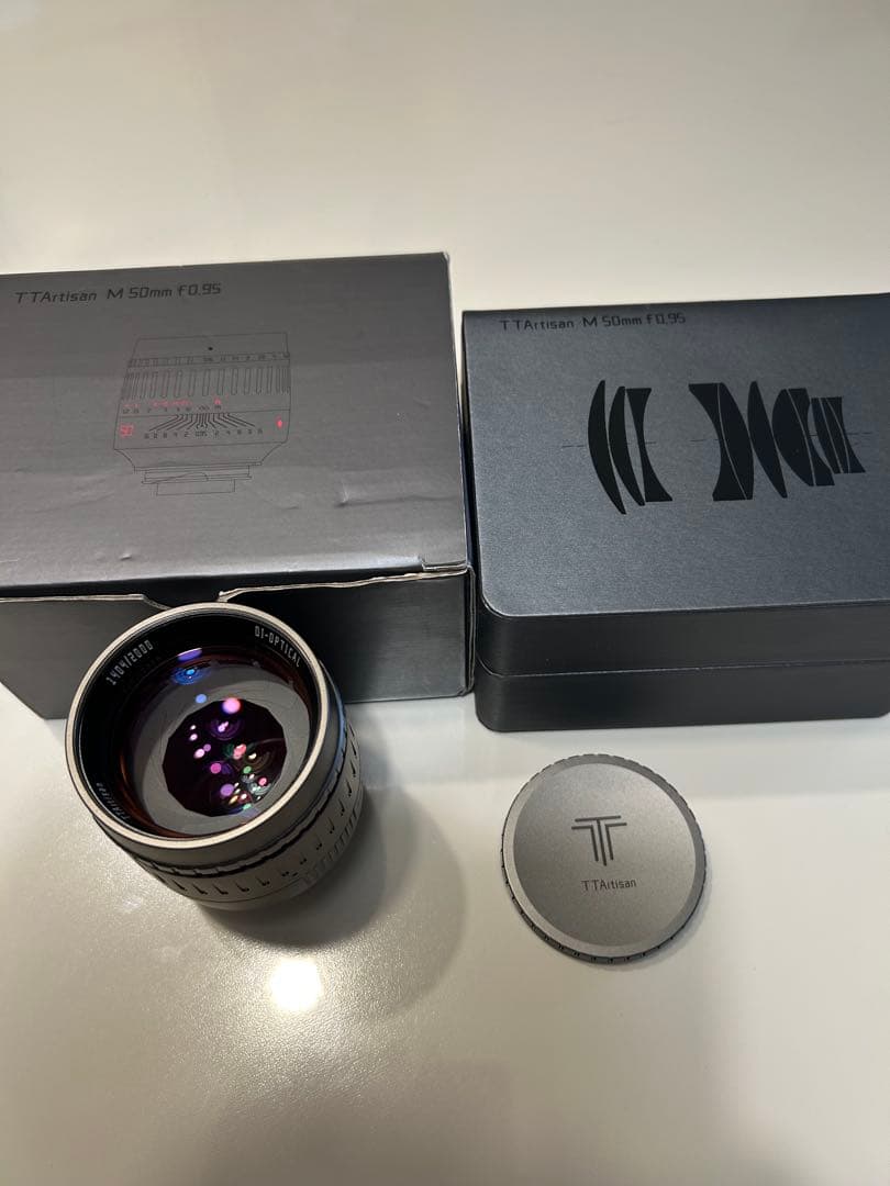 TTArtisan 50mm F0.95レンズ、チタンカラー