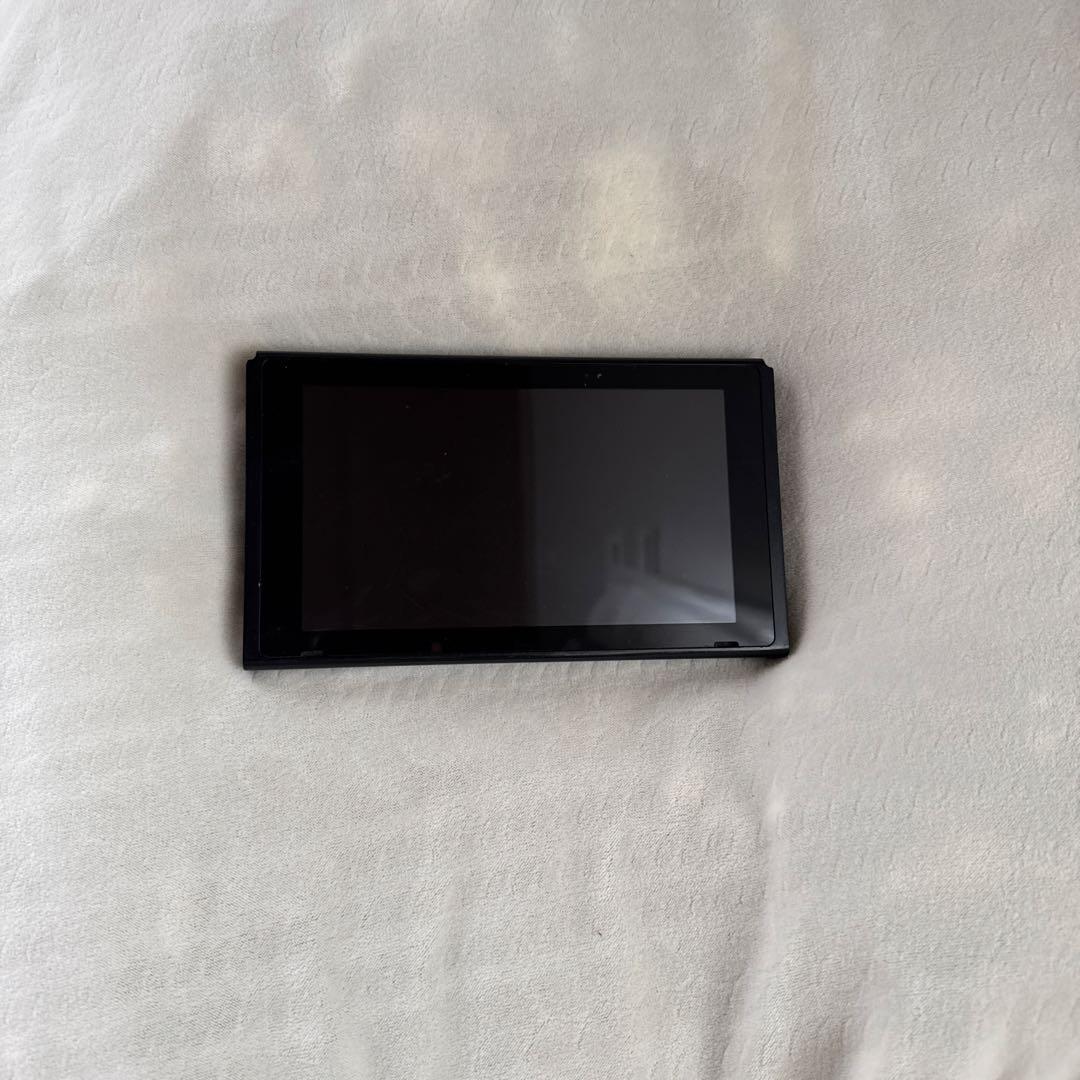 任天堂Switch 本体