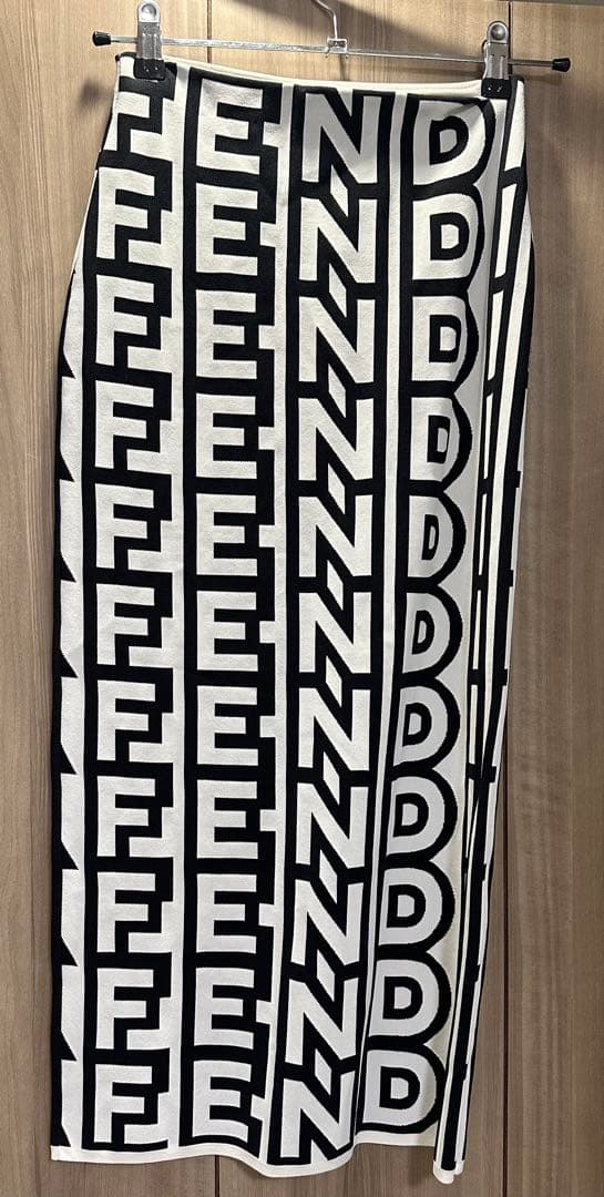 FENDI × MARC JACOBS ロゴプリント タイトスカート サイズ38