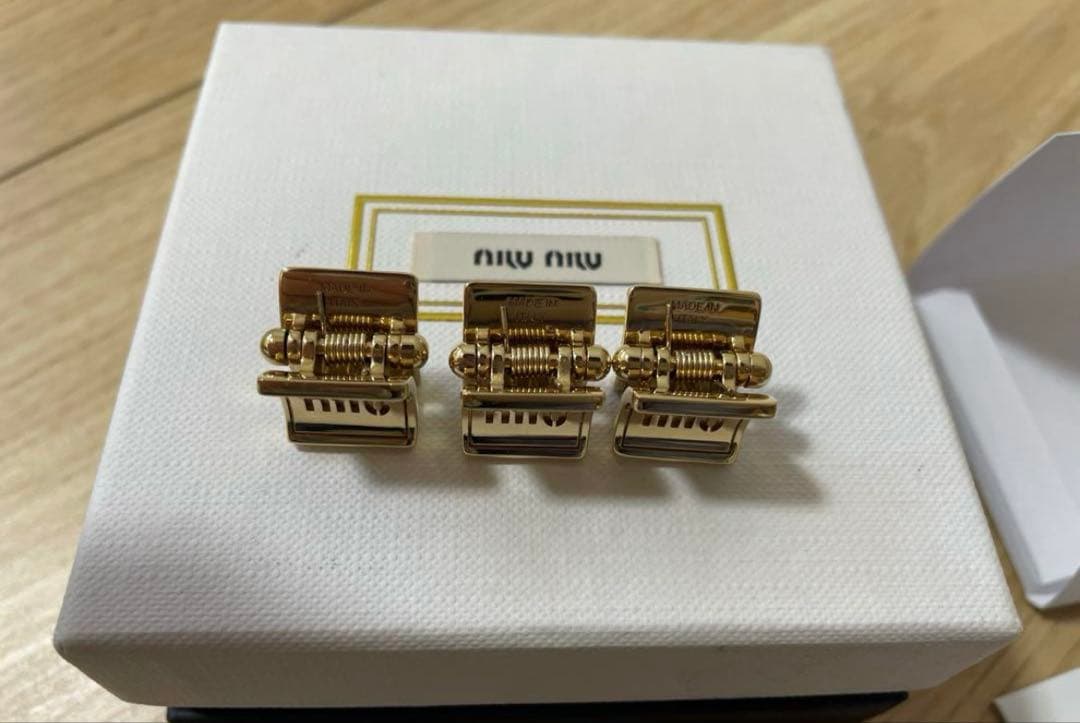 miumiu メタルクロウクリップ3点セット