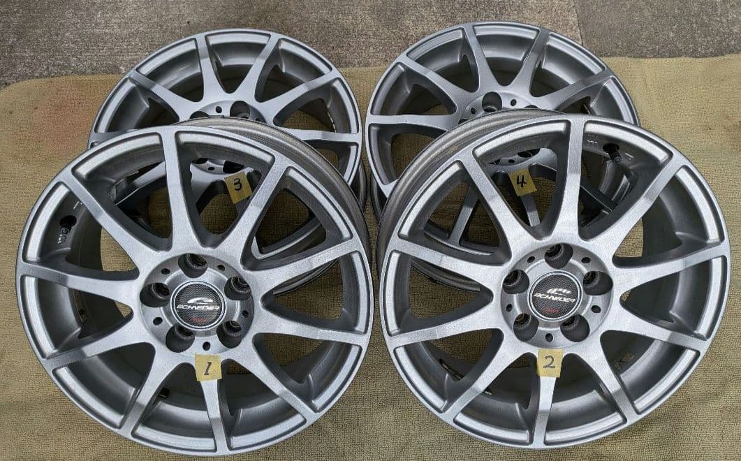 A-TECH　シュナイザー　15インチ　PCD100　5穴　プリウス等