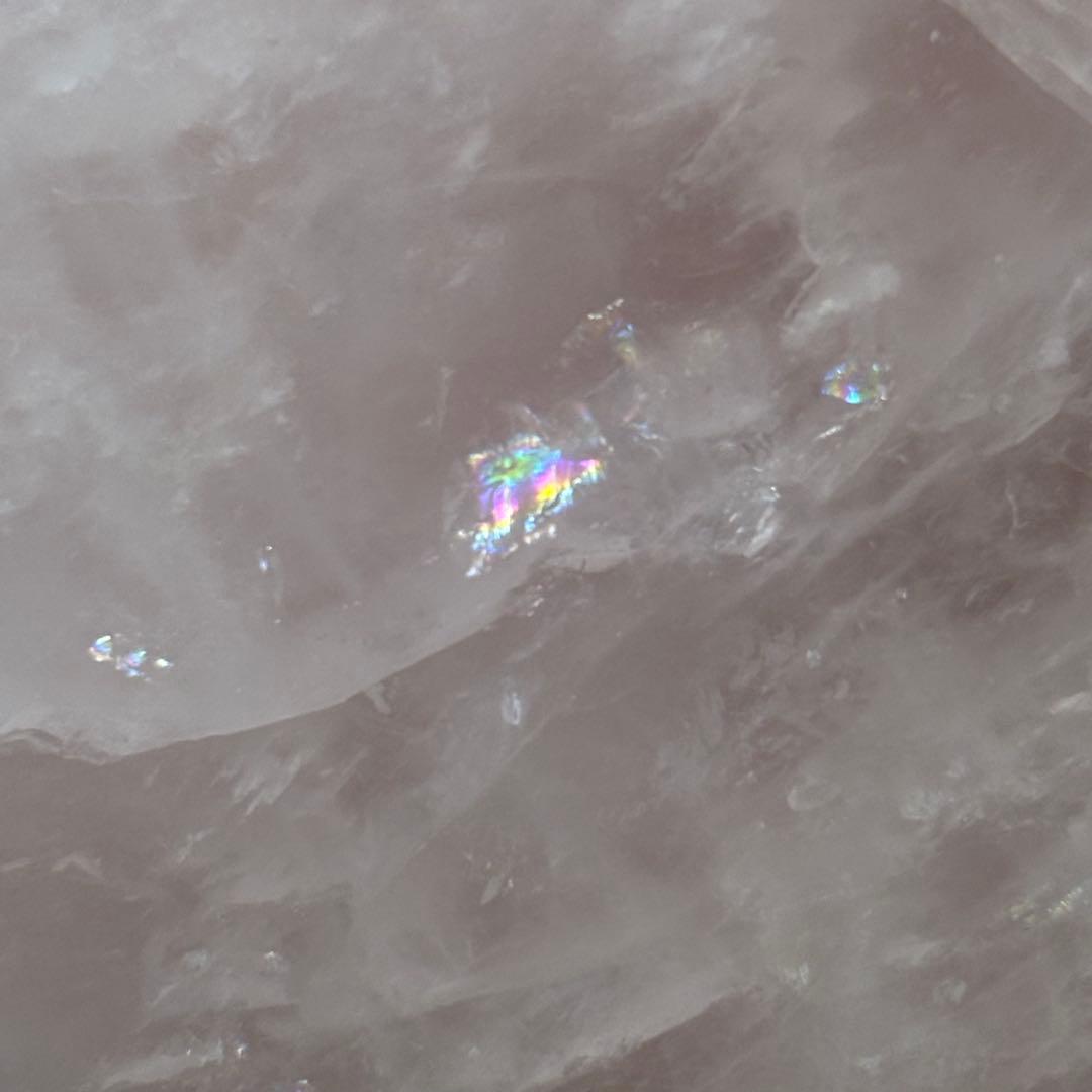 天然石 超特大 スフィア ローズクォーツ 13㎝ 3kg 虹入り 台座付き