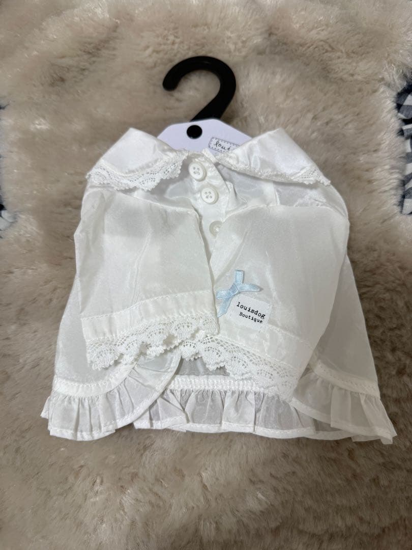 犬服・アクセサリー louisdog White Pearl Blouse