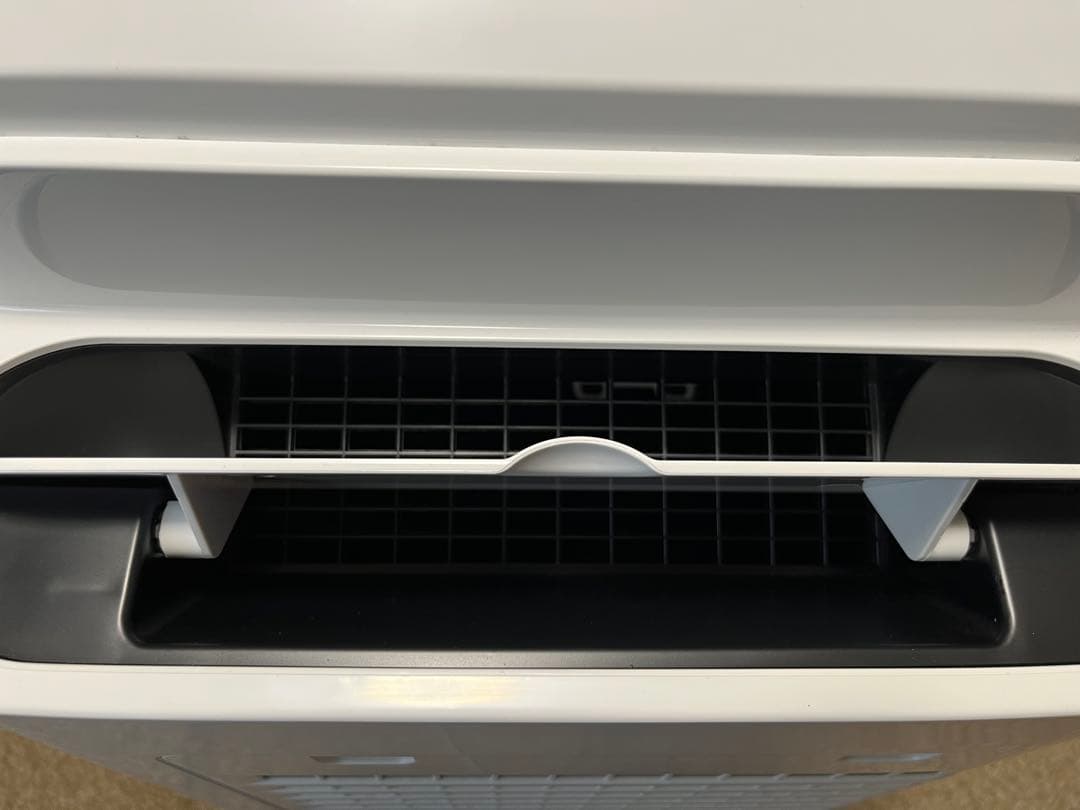 【早い者勝ち！2024年製】SHARP 加湿空気清浄機　KC-R50-W