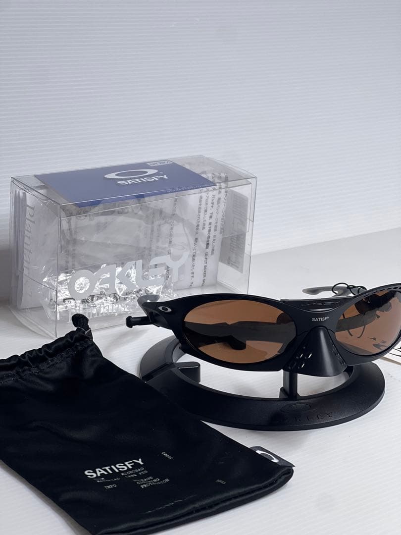 小物 OAKLEY PLANTARIS SATISFY