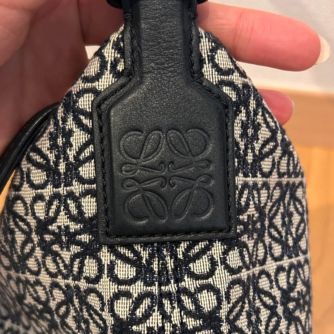 LOEWE キュービィ スモール アナグラムジャカード