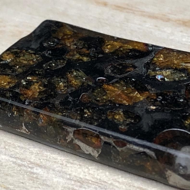 ヤ*ん様 パラサイト隕石 隕石　石鉄隕石　セリコ隕石 重さ約13ｇ　共箱