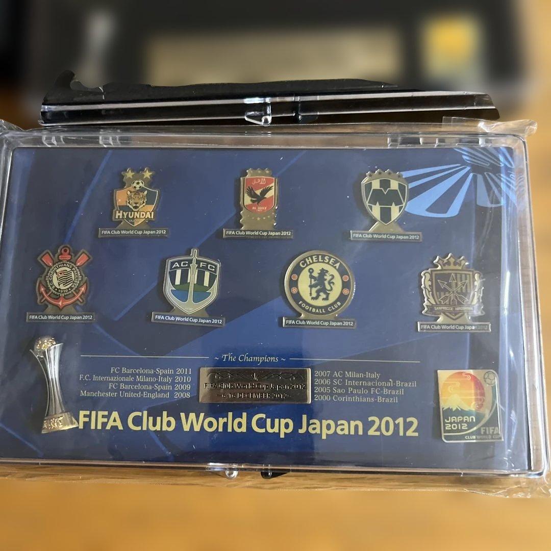 FIFAクラブワールドカップ記念ピンバッジセット