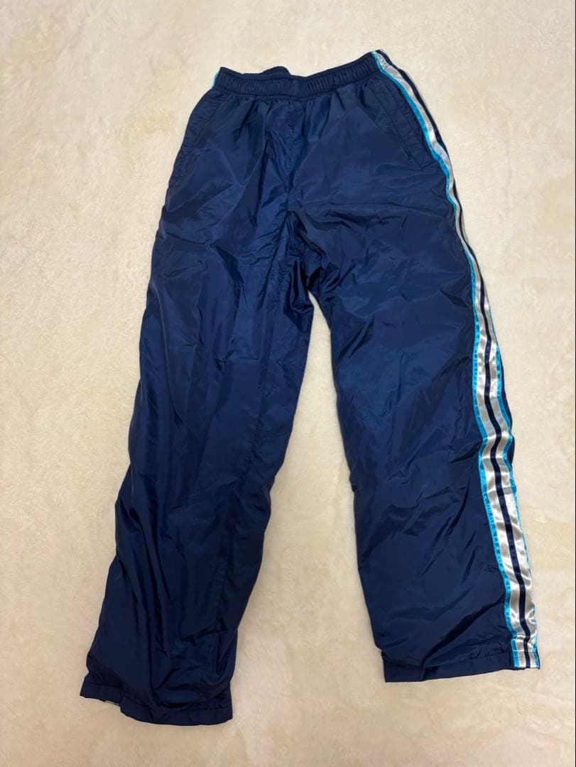 チアリーディング部　ウィンドブレーカー