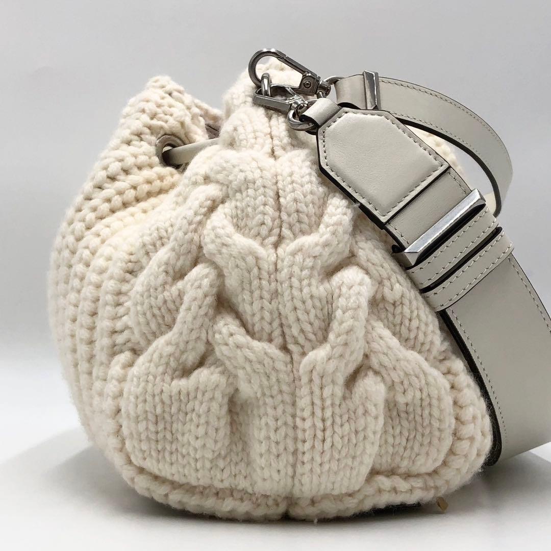 美品・希少素材 JIMMY CHOO ジミーチュウ Cinch 2WAYバッグ