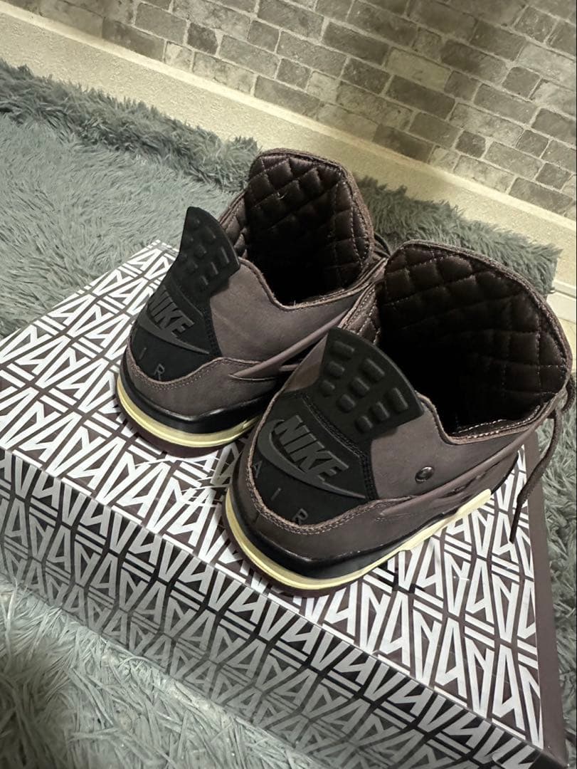 アママニエール×JORDAN