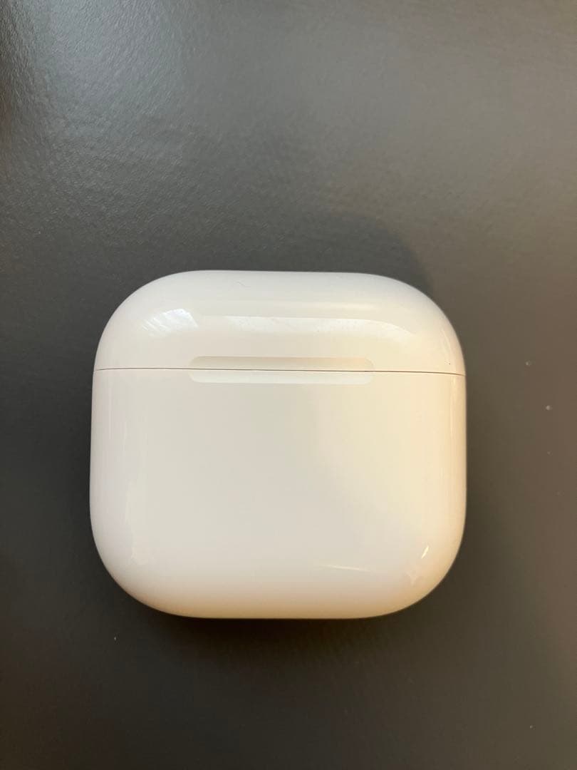 AirPods 4 ノイズキャンセリング機能有り