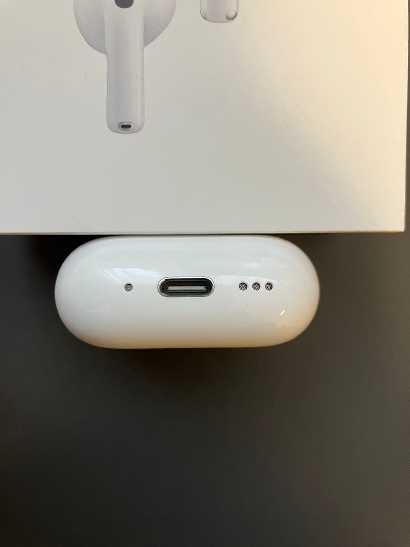 AirPods 4 ノイズキャンセリング機能有り