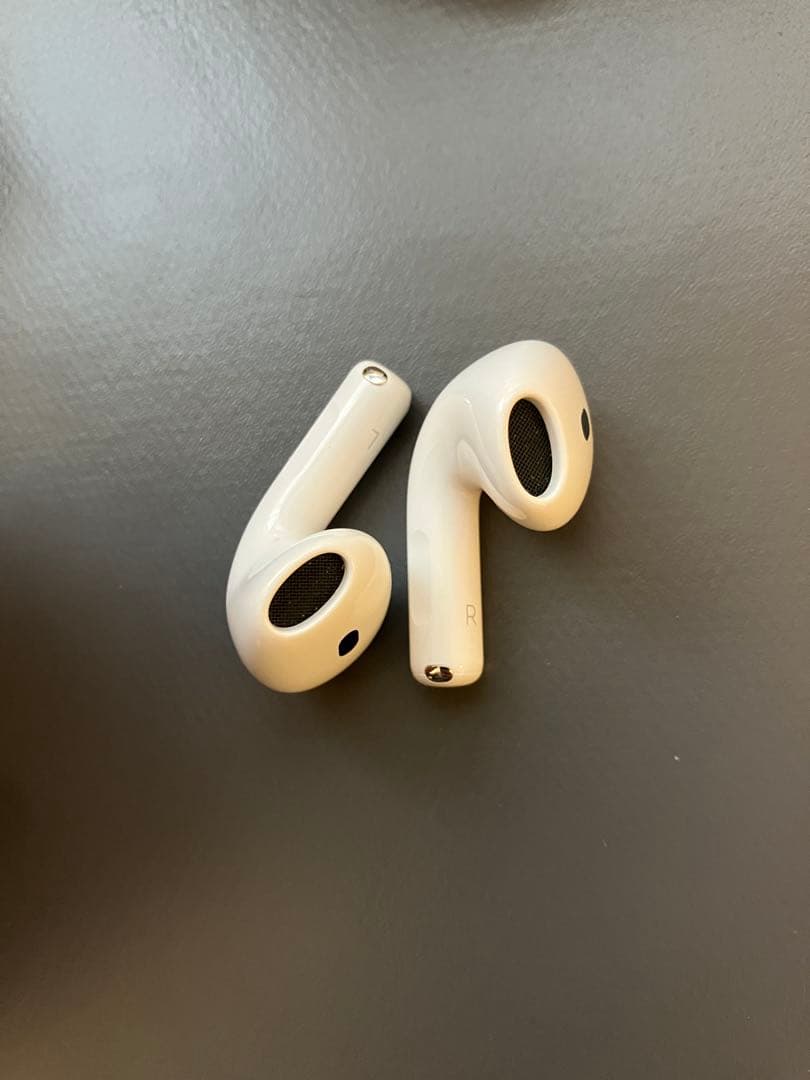 AirPods 4 ノイズキャンセリング機能有り