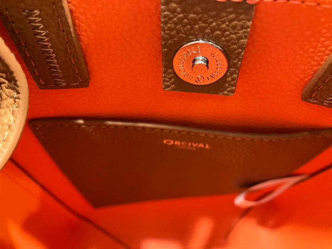 ★ minami ★ORCIVAL レザーショルダーバッグ