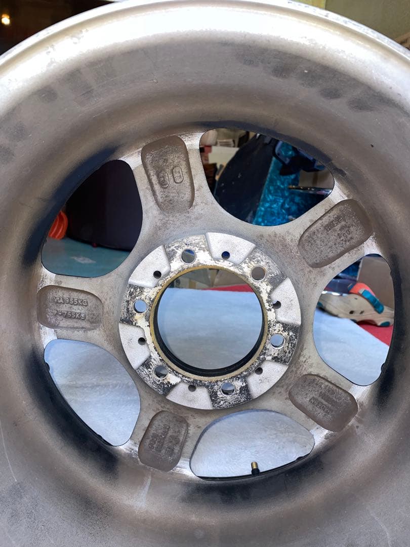 17インチホイール　マッドブラック自家塗装7.5J-6HP.C.D.139.7