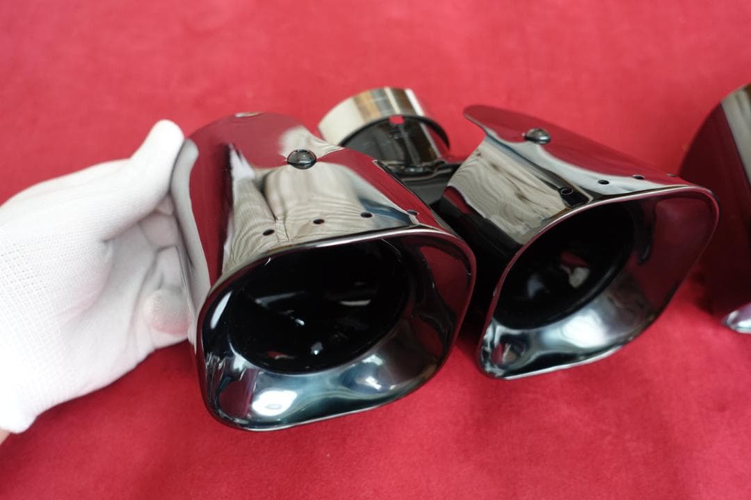 ランドローバー　ディフェンダー　2リッターターボ用　マフラーカッター