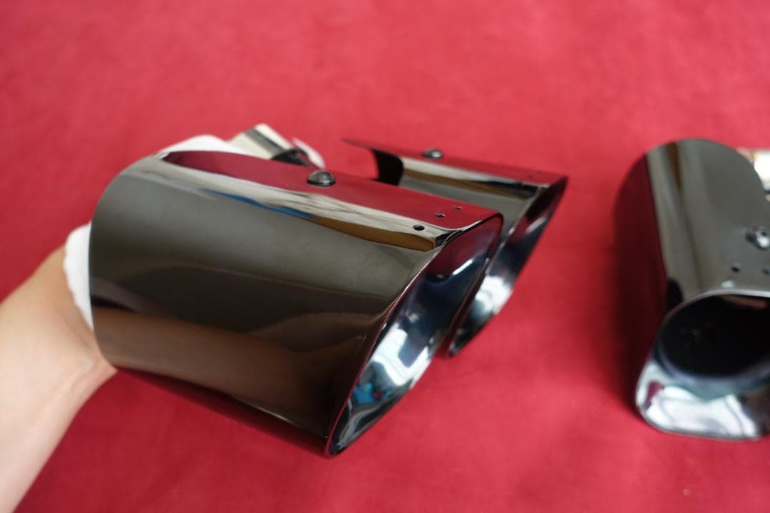 ランドローバー　ディフェンダー　2リッターターボ用　マフラーカッター