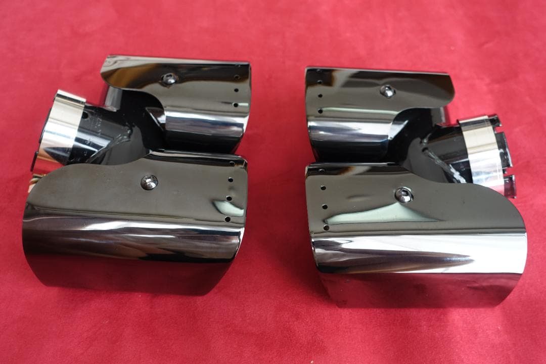 ランドローバー　ディフェンダー　2リッターターボ用　マフラーカッター