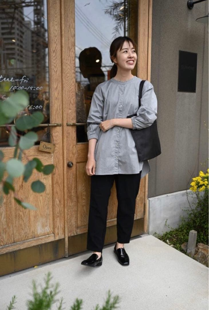 OUR 頼れるテーパードパンツ　黒