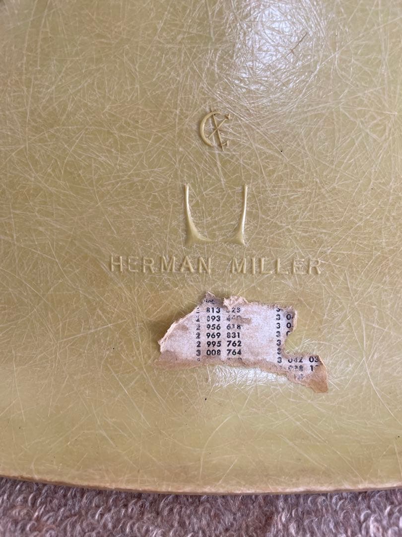 k*9様 ハーマンミラー社製 イームズ ビンテージ シェルチェア Eames