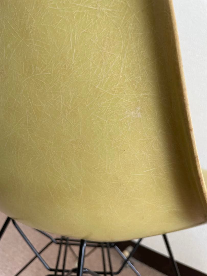 k*9様 ハーマンミラー社製 イームズ ビンテージ シェルチェア Eames