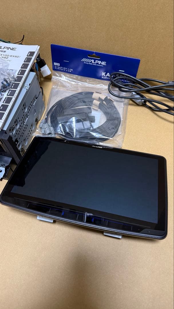 ALPINE XF11Z フローティングビッグX 11インチ ナビゲーション