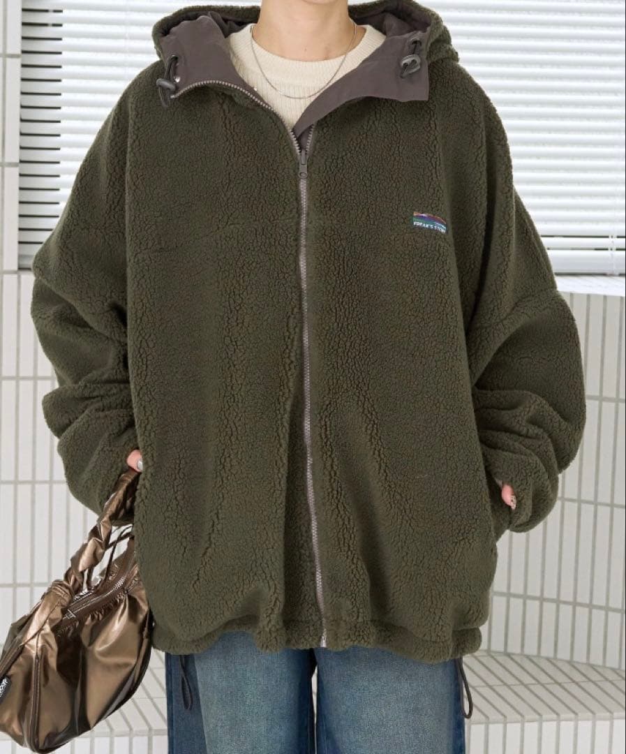 本日値下げ　FREAK'S STORE ボアリバーシブルフーディー 冬アウター